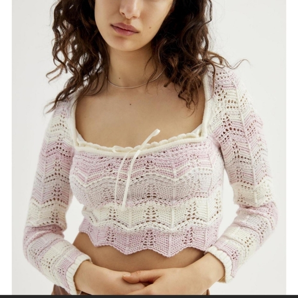 Urban Outfitters Blaire Pink and Cream Knit Cropped Sweater Top Size S - Picture 2 of 8